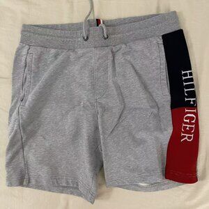 2 Shorts